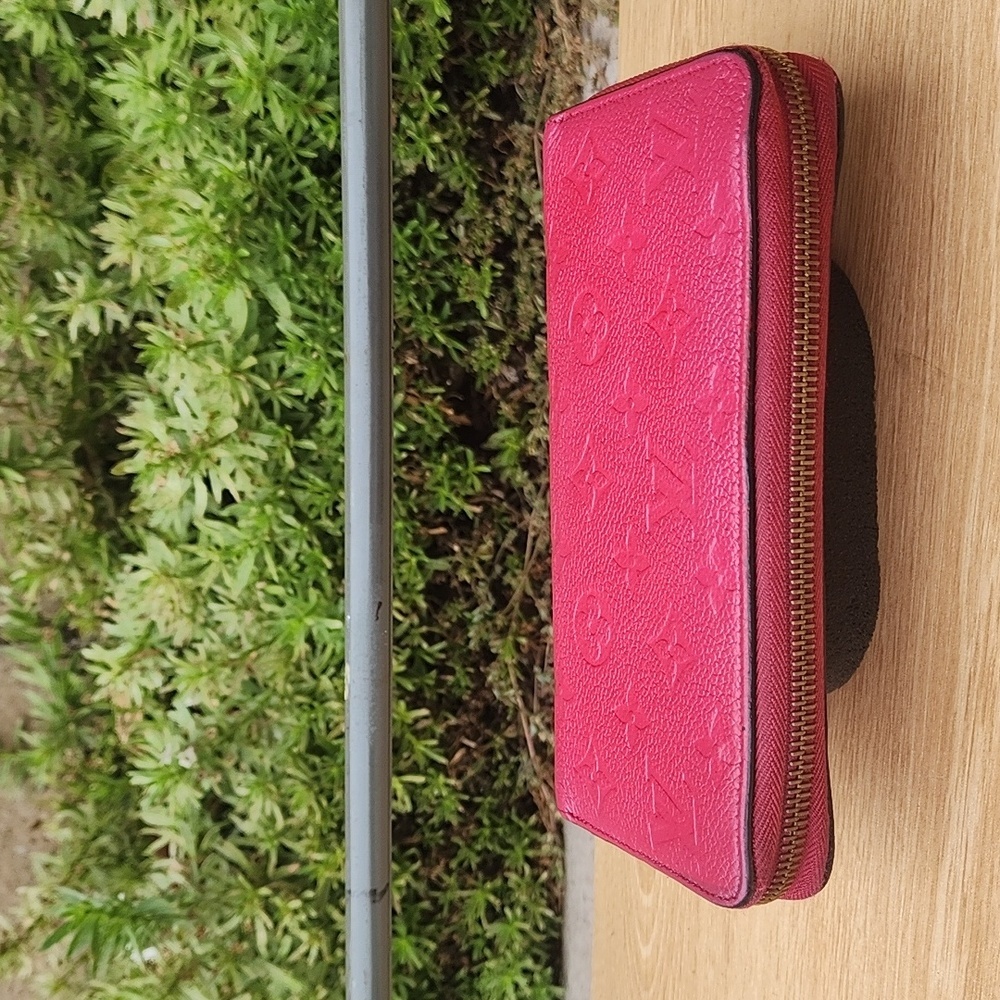 LOUIS VUITTON Round Zipper Monogram Empreinte Leather Zippy Wallet - Picture 6 of 15